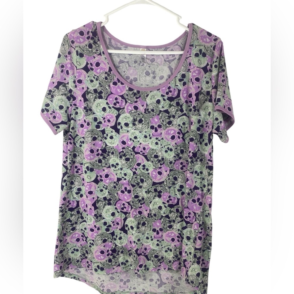LuLaRoe Skull Print Graphic Classic T Large Purple Green Black Halloween